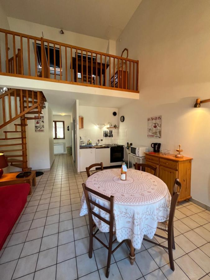 Appartement Oz Village Oz Екстериор снимка
